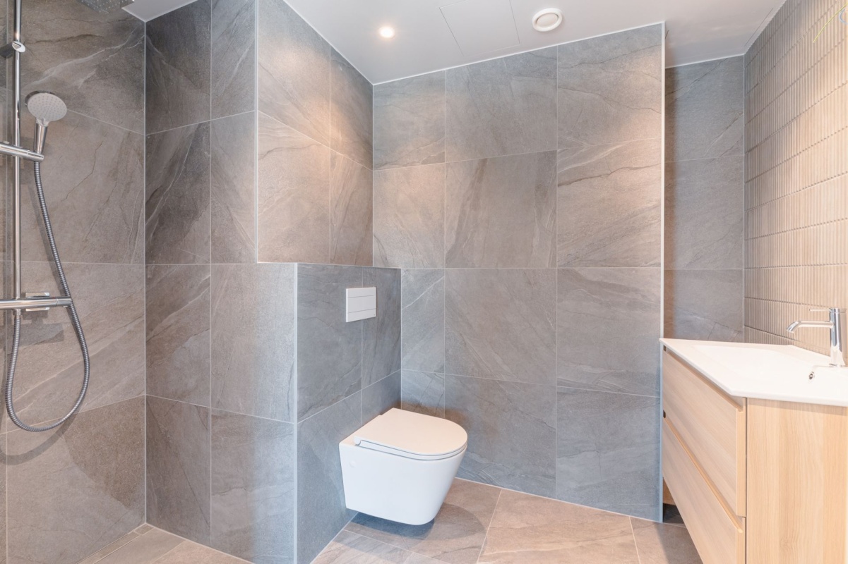 Rakvere linn, F. G. Adoffi tn 1-28