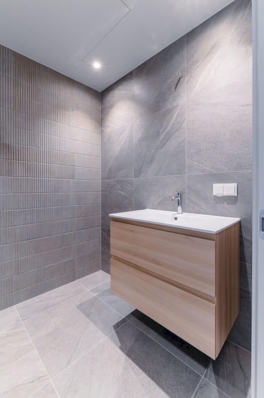 Rakvere linn, F. G. Adoffi tn 1-28