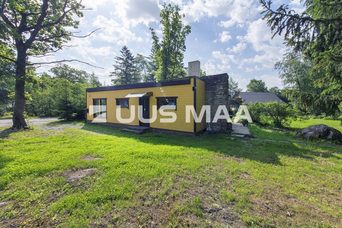 Viimsi vald, Randvere küla, Suurekivi tee 12