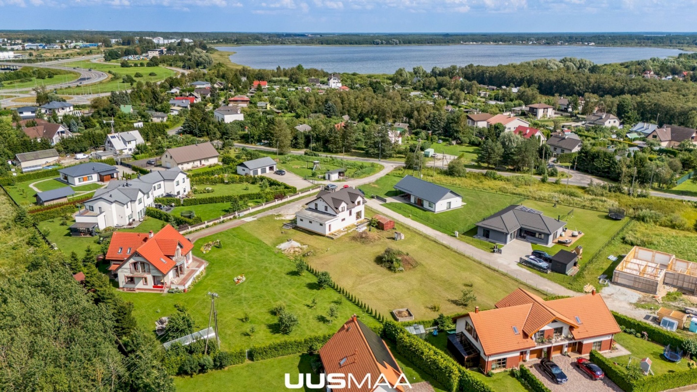 Jõelähtme vald, Liivamäe küla, Valgekivi tee 8
