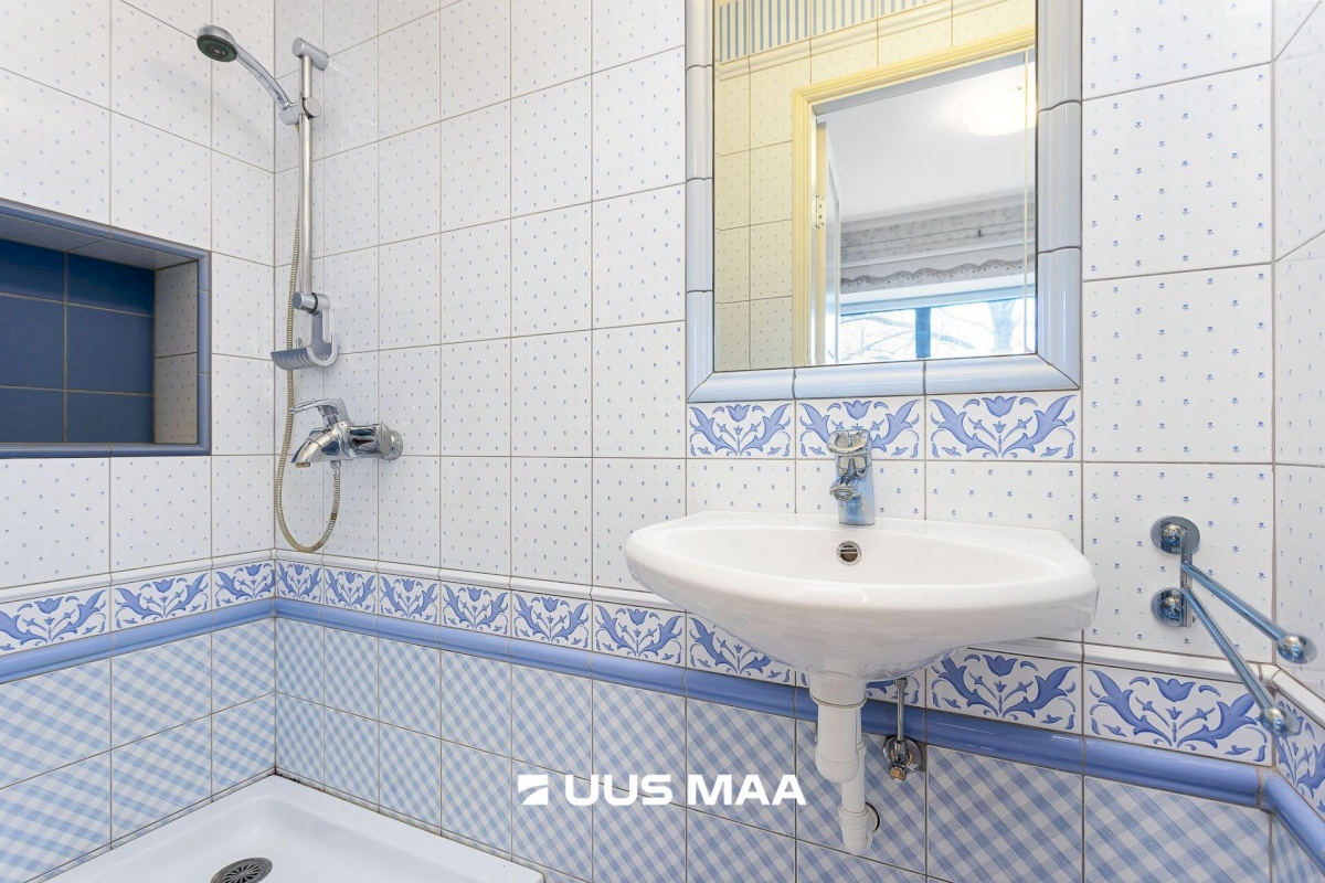 Tallinn, Kesklinna linnaosa, Tõnismägi 3