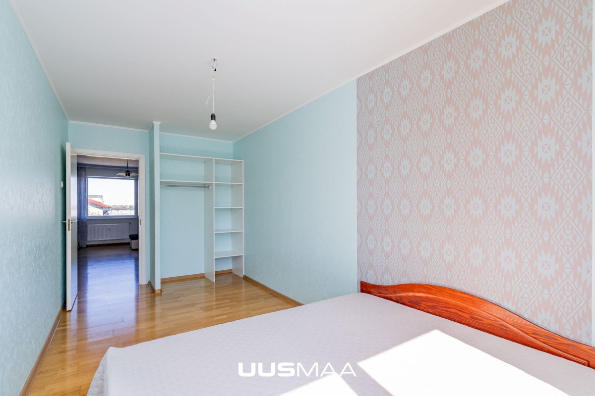 Tallinn, Mustamäe linnaosa, J. Sütiste tee 48