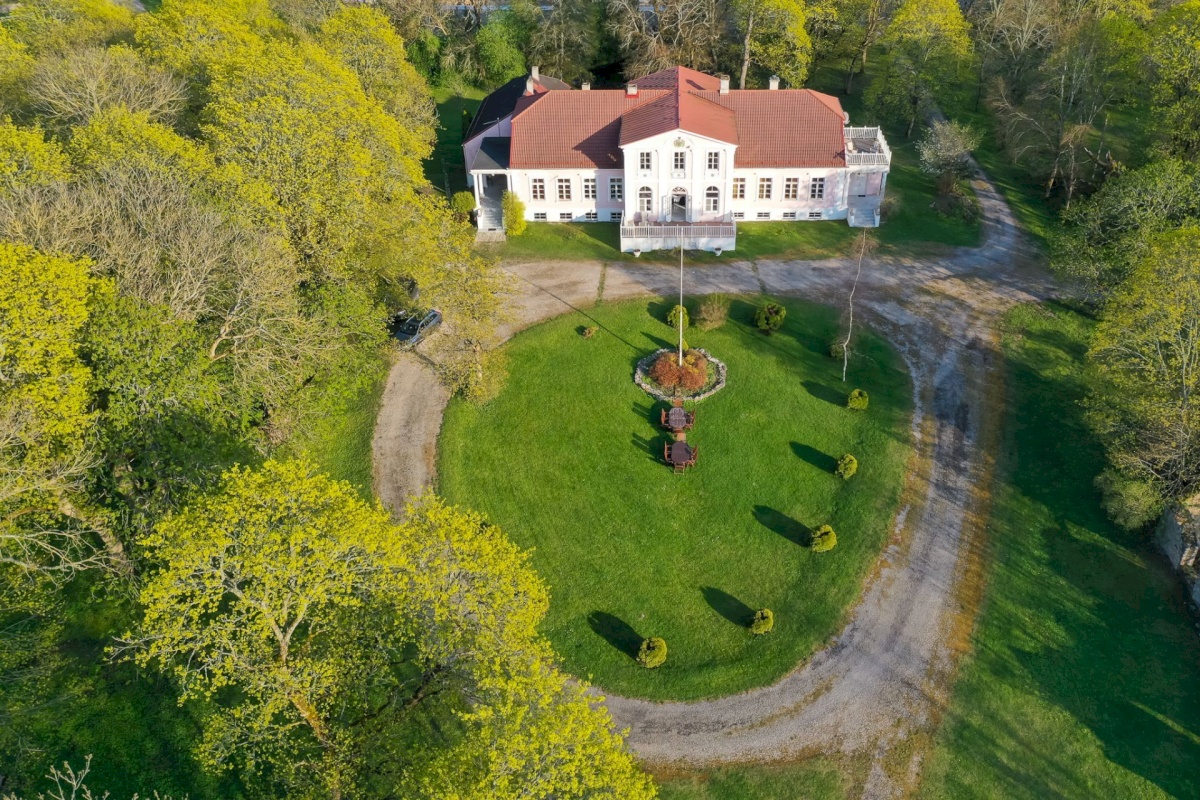 Saaremaa vald, Oti küla