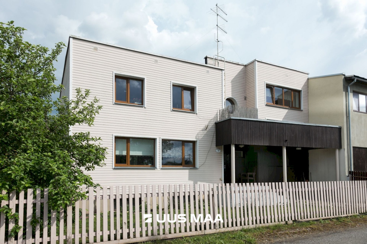 Tartu linn, Tartu linn, Raadi-Kruusamäe, Liivakuru 7
