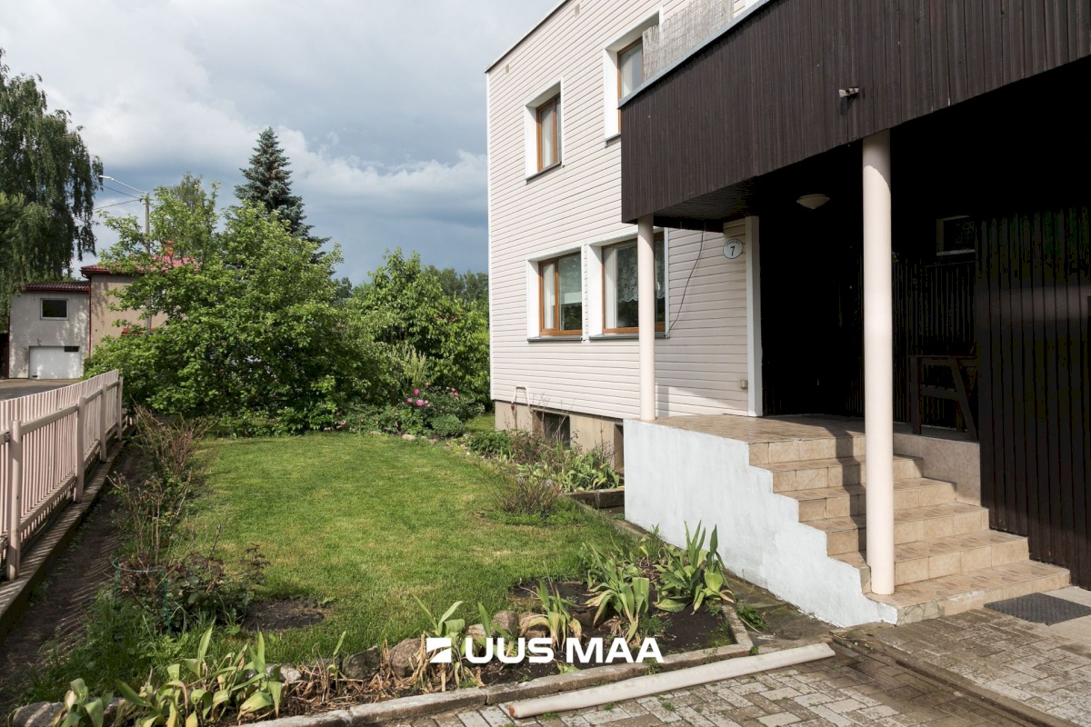 Tartu linn, Tartu linn, Raadi-Kruusamäe, Liivakuru 7