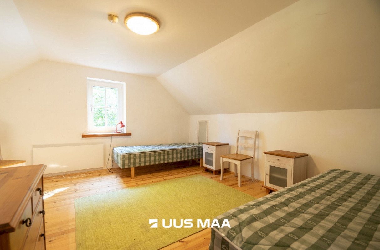 Saaremaa vald, Kuressaare linn, Kohtu 7d