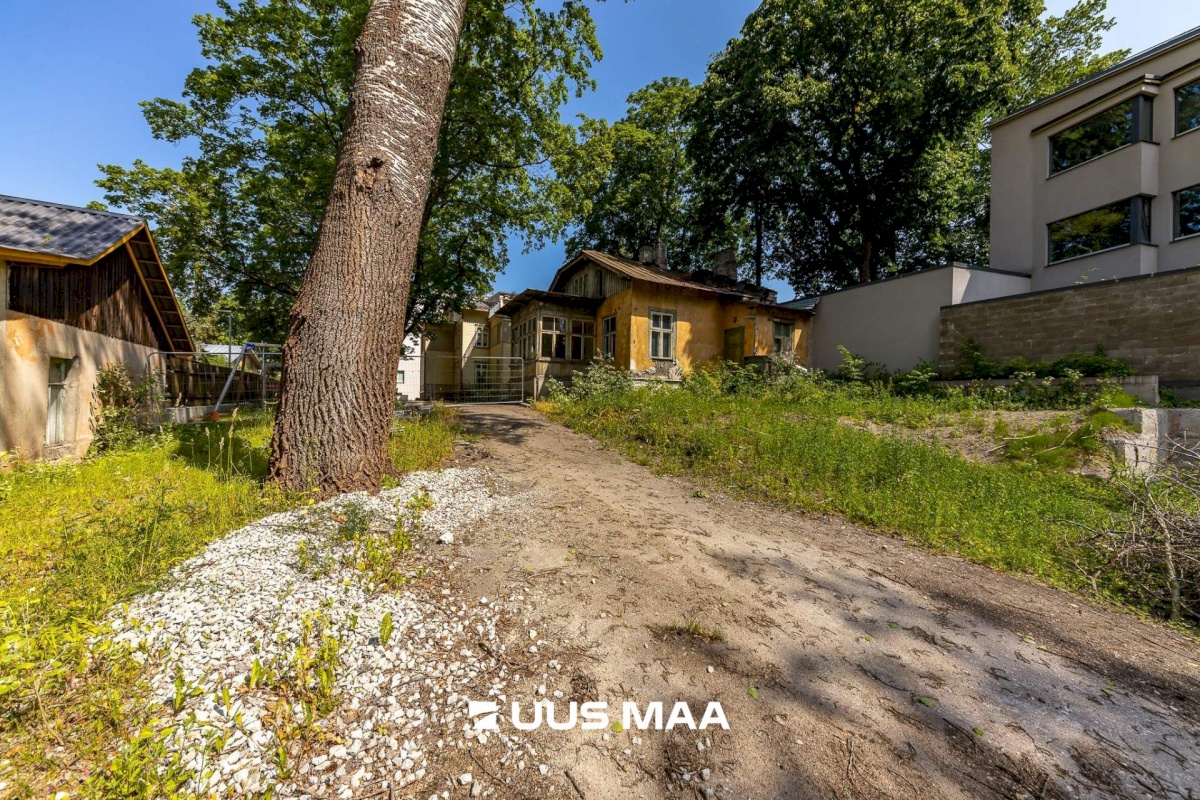 Tallinn, Kesklinna linnaosa, Kadriorg, L. Koidula tn 22b