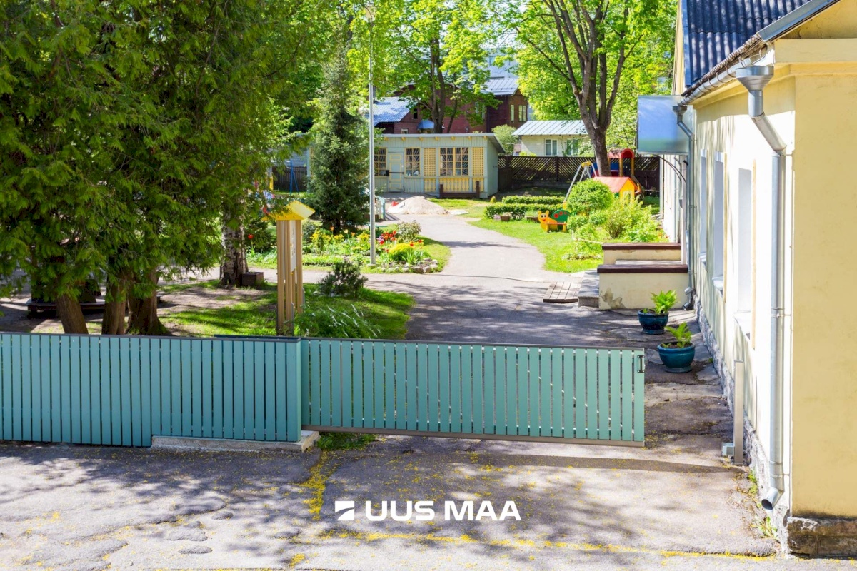 Tallinn, Kesklinna linnaosa, Kadriorg, L. Koidula tn 22b