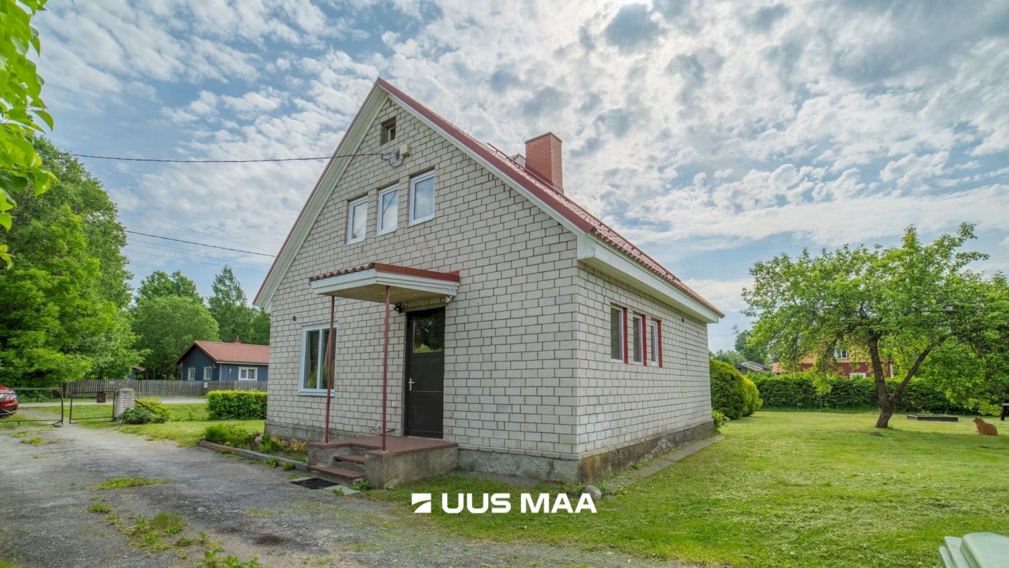 Lääne-Nigula vald, Risti alevik, Jaama 6