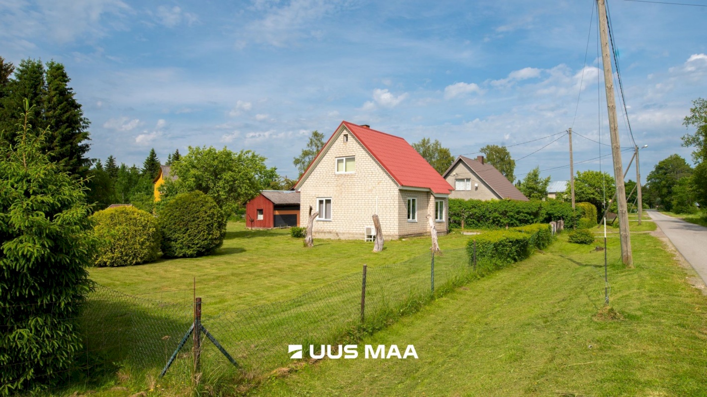 Lääne-Nigula vald, Risti alevik, Jaama 6