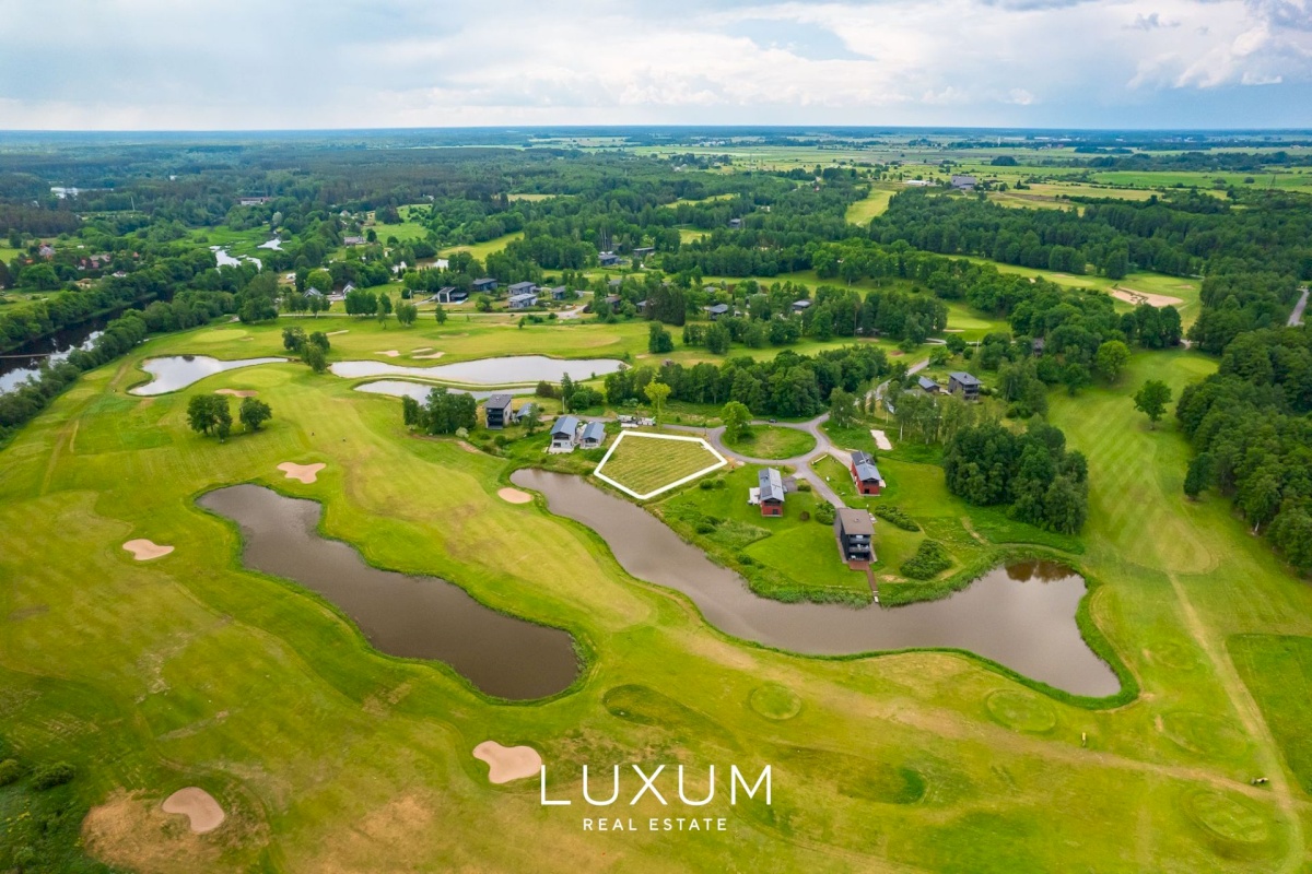 Jõelähtme vald, Manniva küla, Helme tee 14