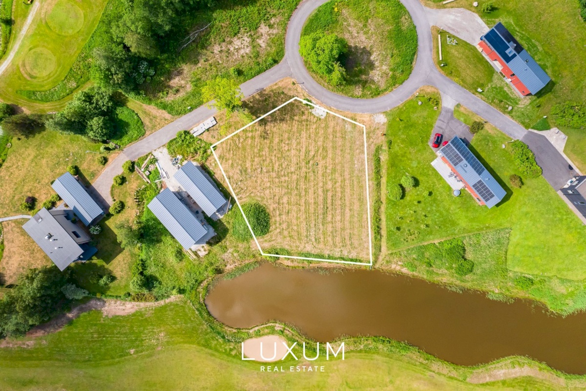 Jõelähtme vald, Manniva küla, Helme tee 14