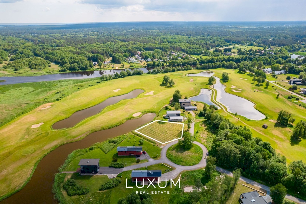 Jõelähtme vald, Manniva küla, Helme tee 14