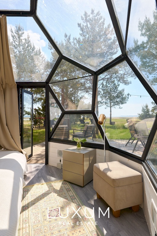 Lääne-Nigula vald, Einbi küla/Enby, Väike-Muusa