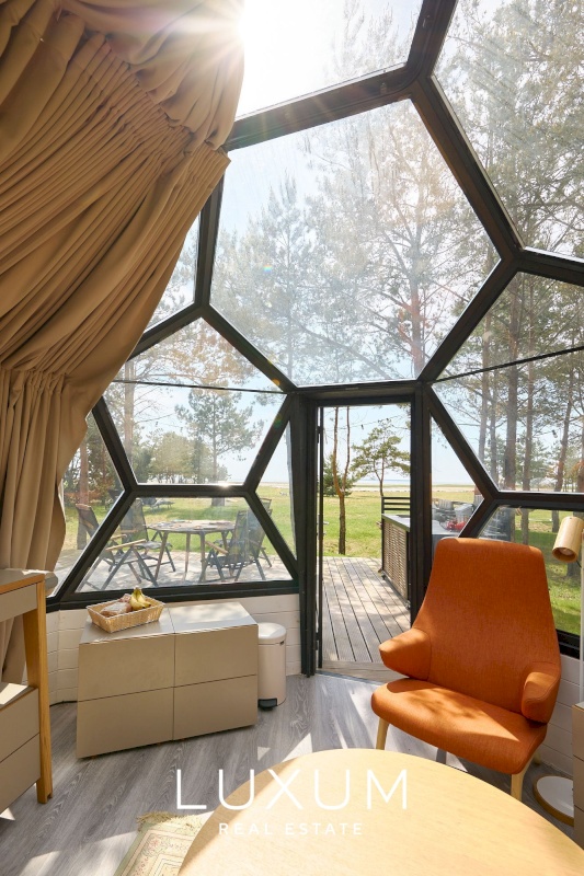 Lääne-Nigula vald, Einbi küla/Enby, Väike-Muusa