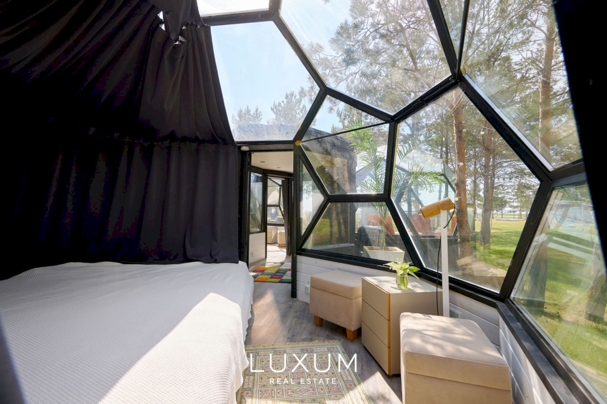 Lääne-Nigula vald, Einbi küla/Enby, Väike-Muusa