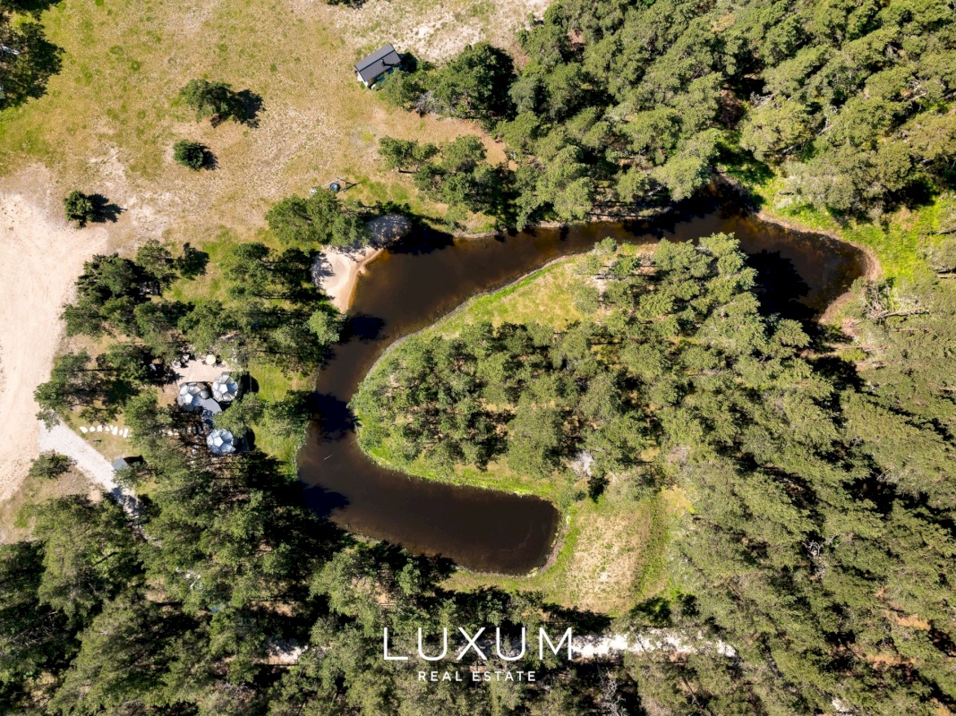 Lääne-Nigula vald, Einbi küla/Enby, Väike-Muusa