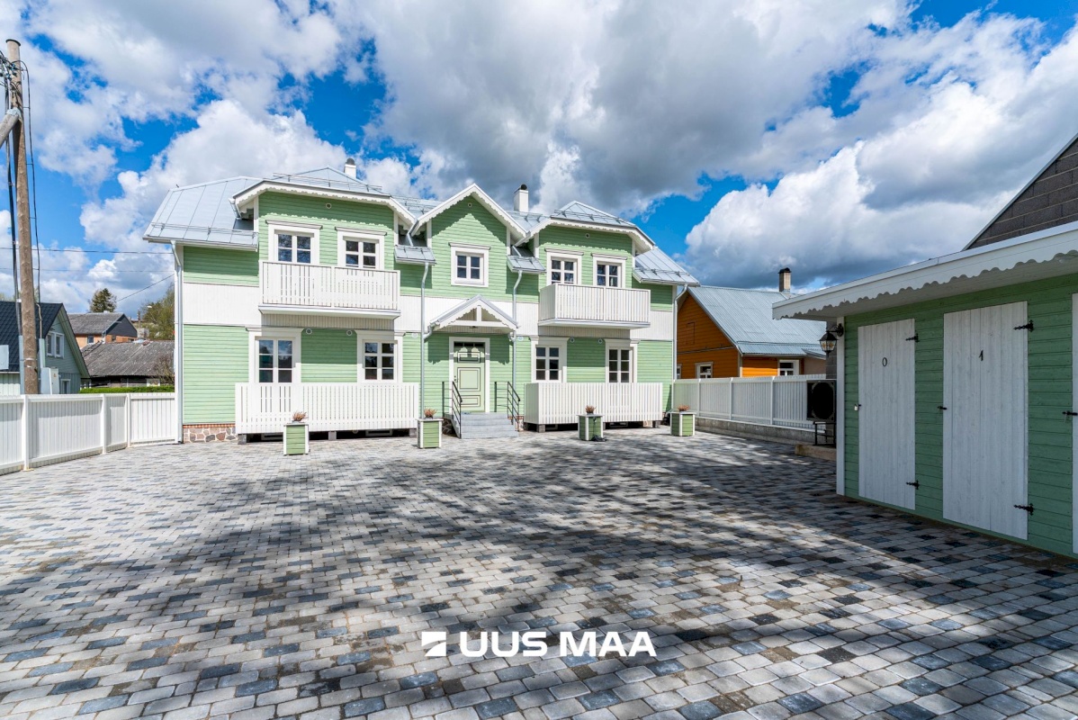 Viljandi linn, Kesklinn, Tartu tn 84