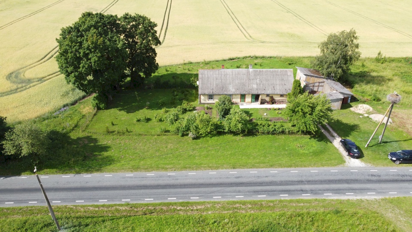 Rakvere vald, Vaeküla, Vahtra