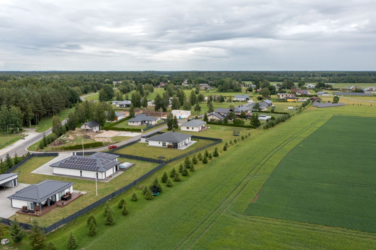 Paide linn, Kriilevälja küla, Rukkilille tee 17