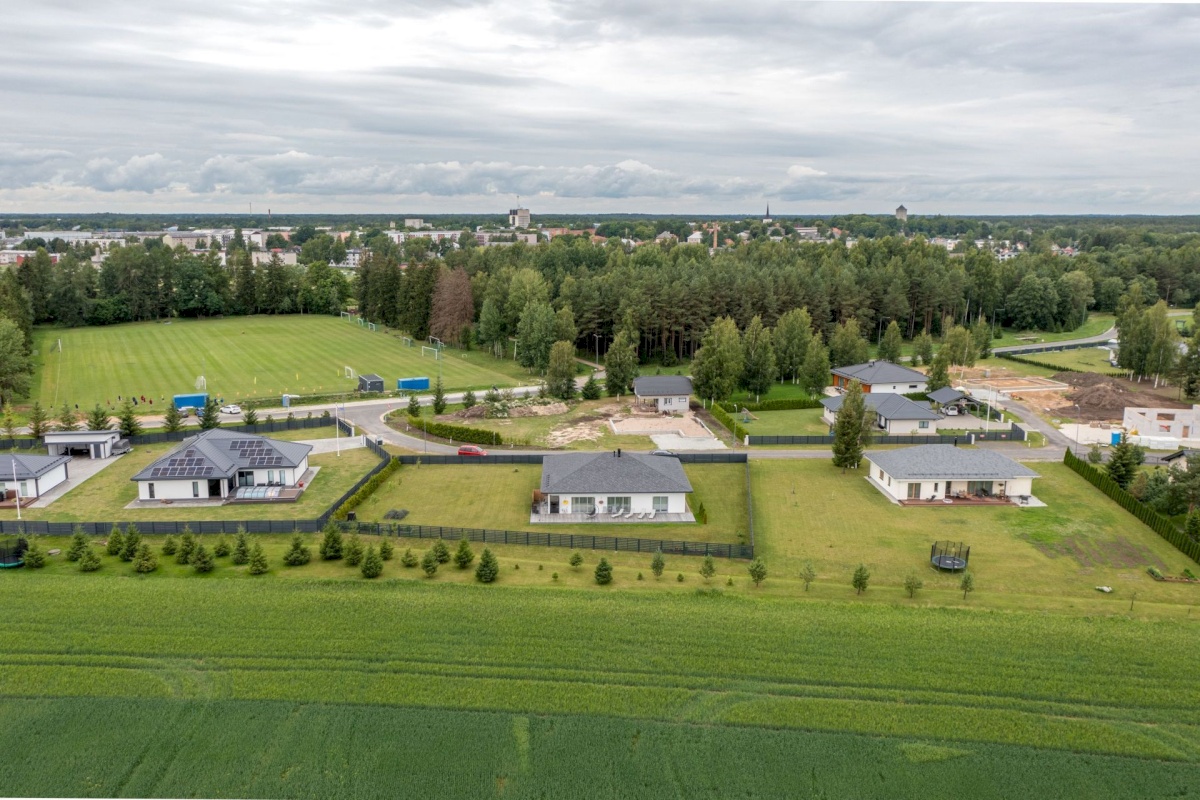 Paide linn, Kriilevälja küla, Rukkilille tee 17