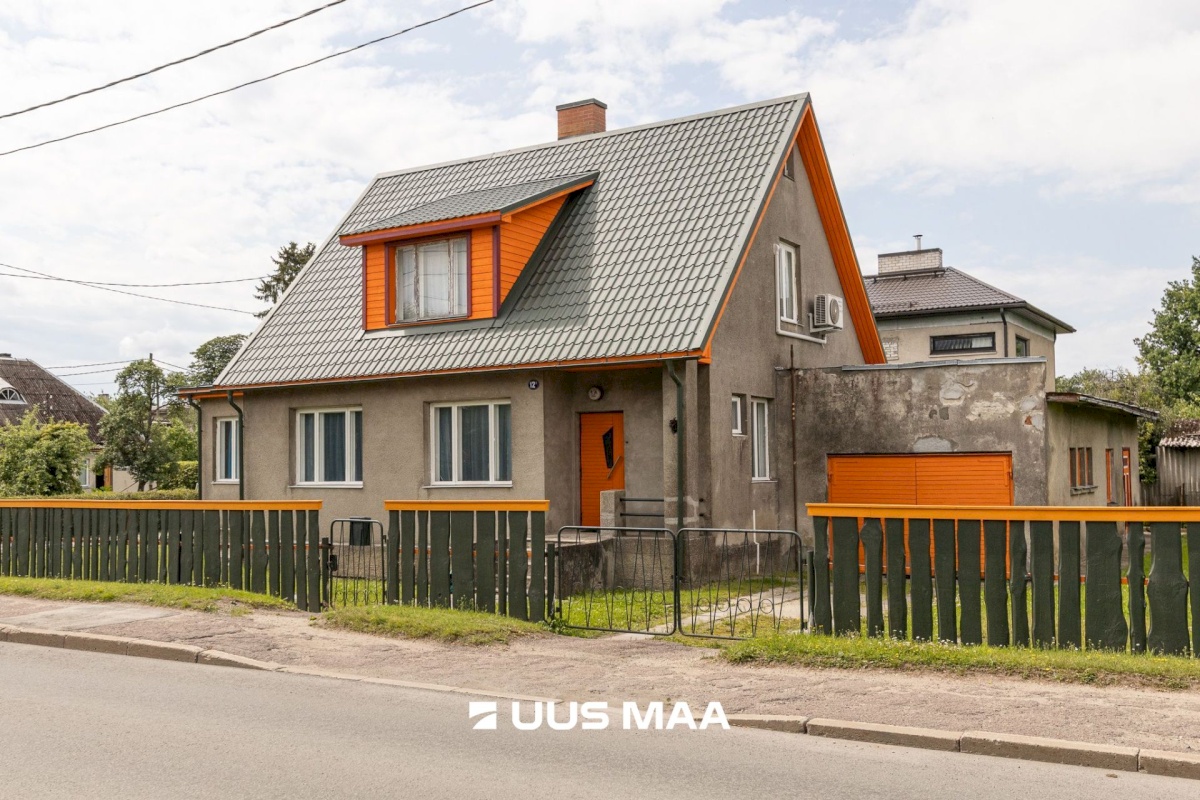 Keila linn, Ülesõidu tn 12a