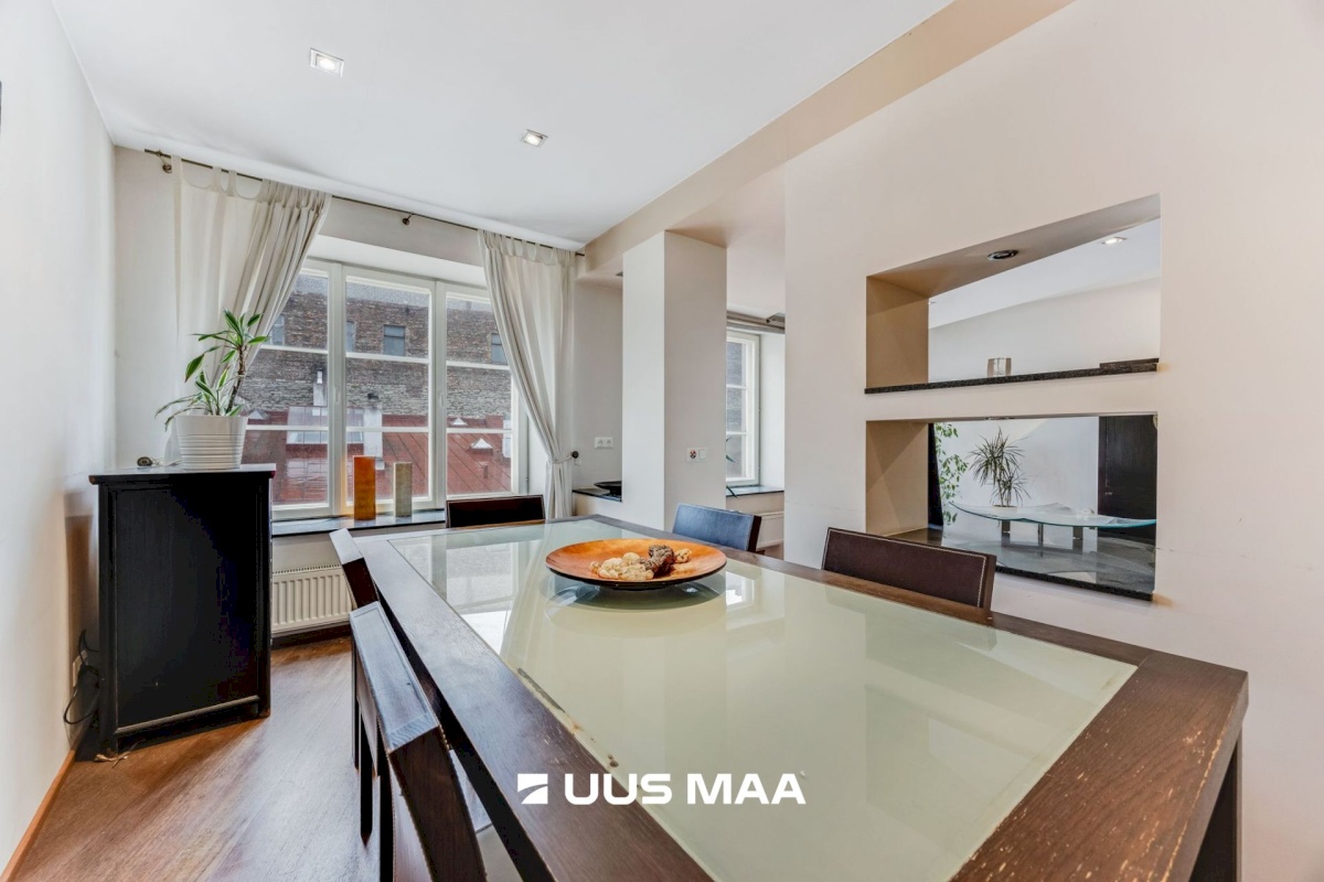 Tallinn, Kesklinna linnaosa, Vanalinn, Viru tn 14