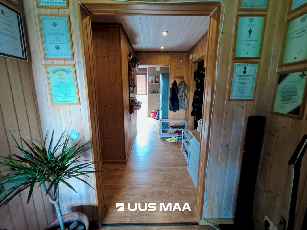 Märjamaa vald, Kivi-Vigala küla, Kollane 4