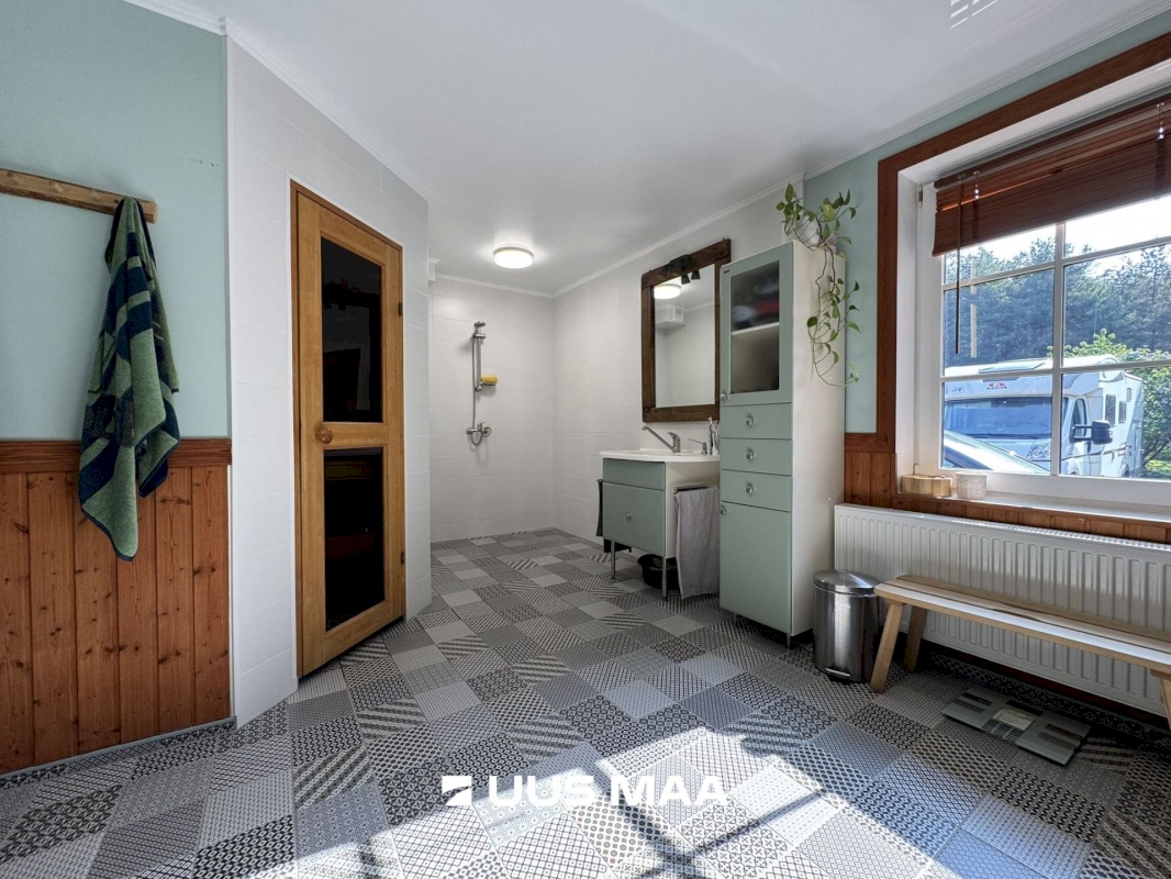 Harku vald, Vääna küla, Väänatammi tee 2