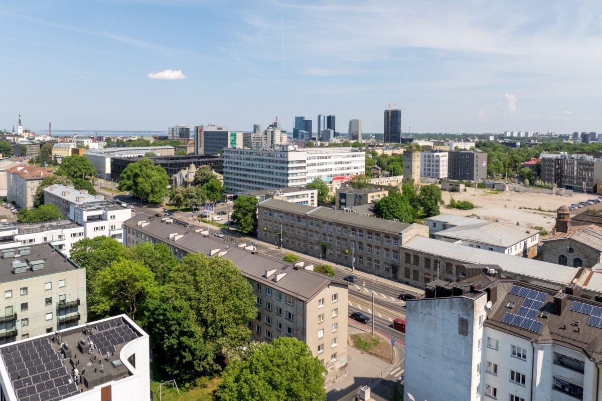 Tallinn, Kesklinna linnaosa, Pärnu mnt 76