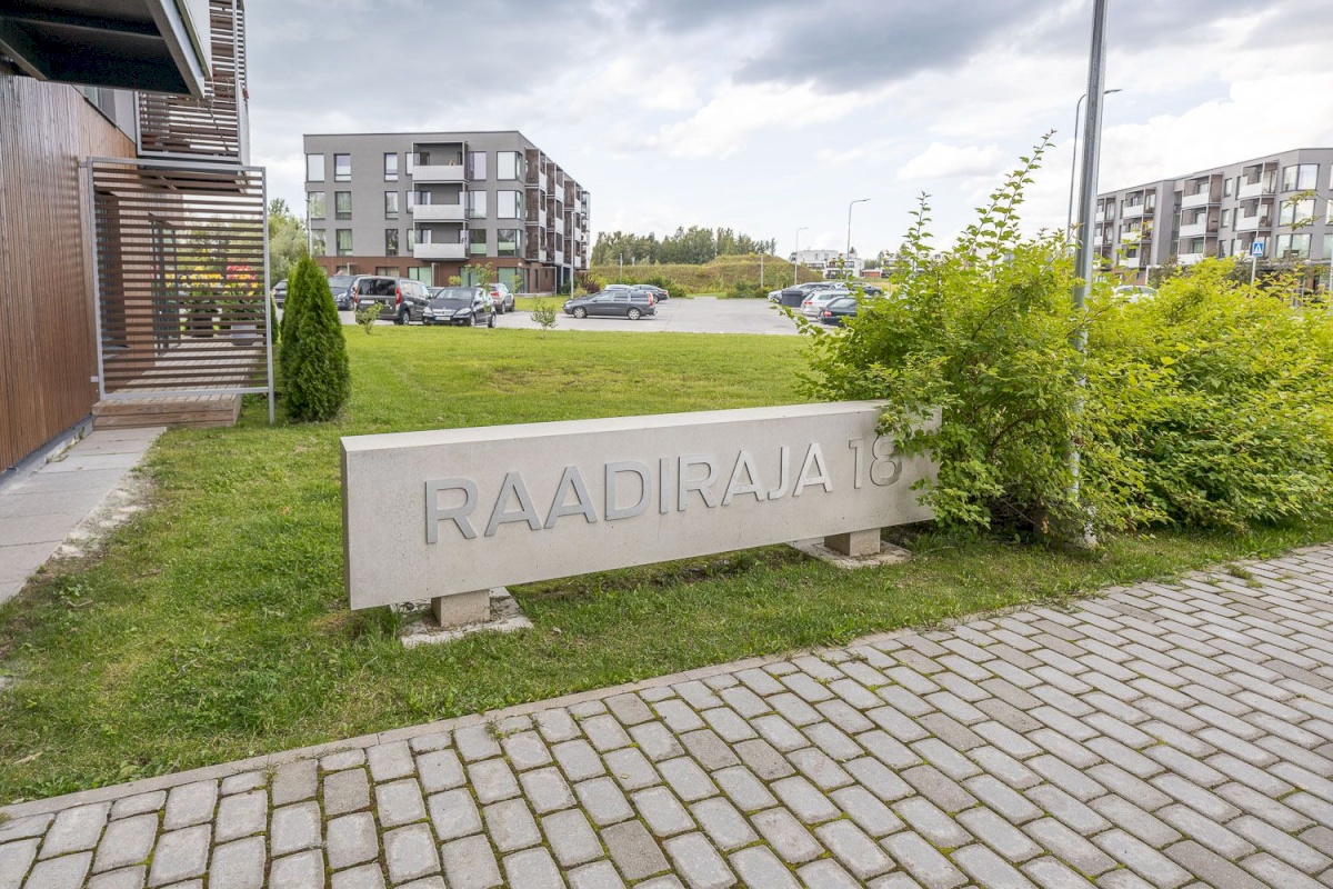 Tartu linn, Tartu linn, Raadi-Kruusamäe, Raadi, Raadiraja 18