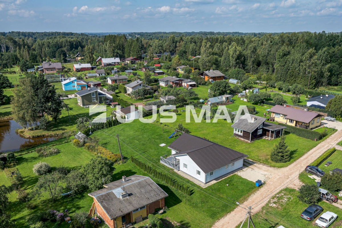 Viljandi vald, Mähma küla, Kotka tee 8