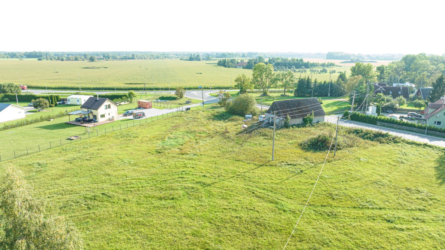 Jõelähtme vald, Saha küla, Laurimäe tee 9