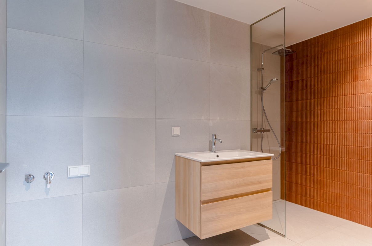 Rakvere linn, Adoffi 1-16