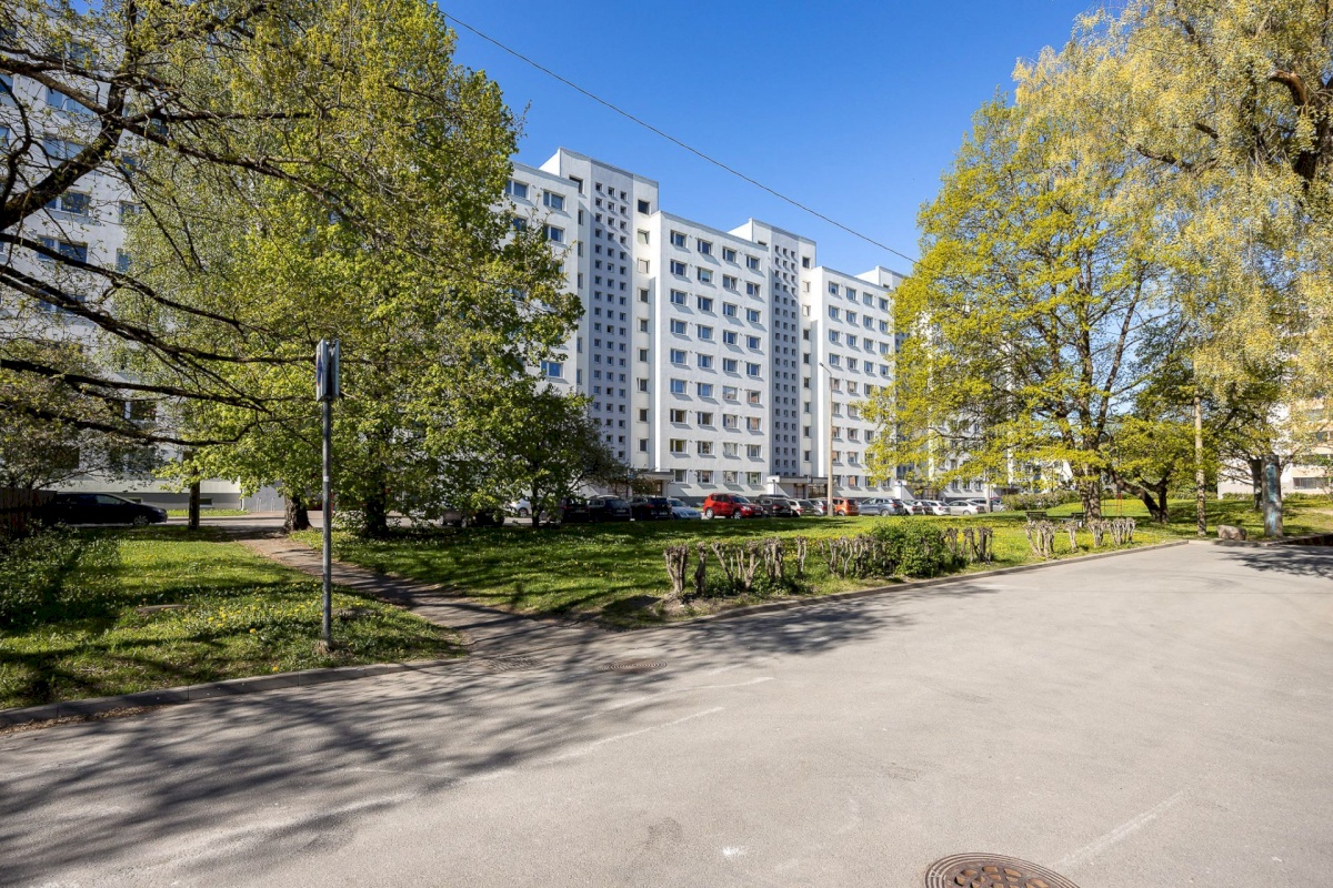 Tallinn, Mustamäe linnaosa, Sõstra 6