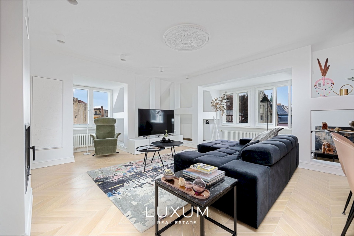 Tallinn, Kesklinna linnaosa, Vanalinna, Vene tn 1