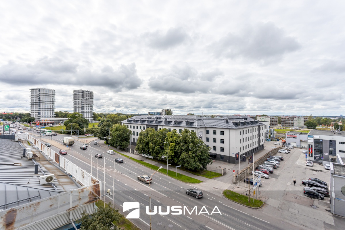 Tallinn, Kesklinna linnaosa, Pärnu mnt 139e/2