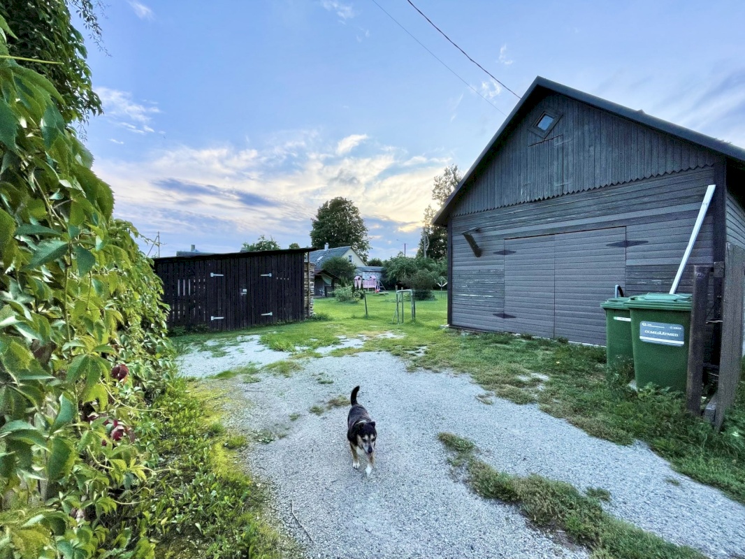 Põhja-Pärnumaa vald, Pärnu-Jaagupi alev, Kergu mnt 81