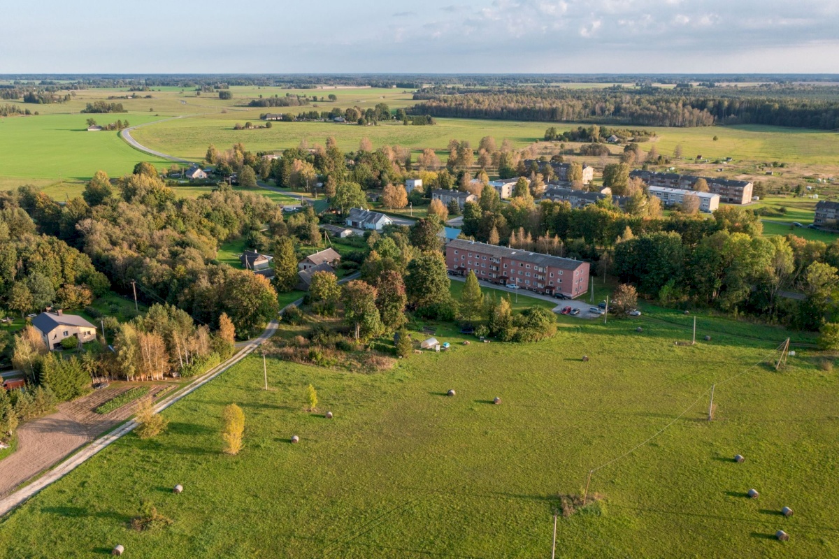 Järva vald, Peetri alevik, Kalda 1