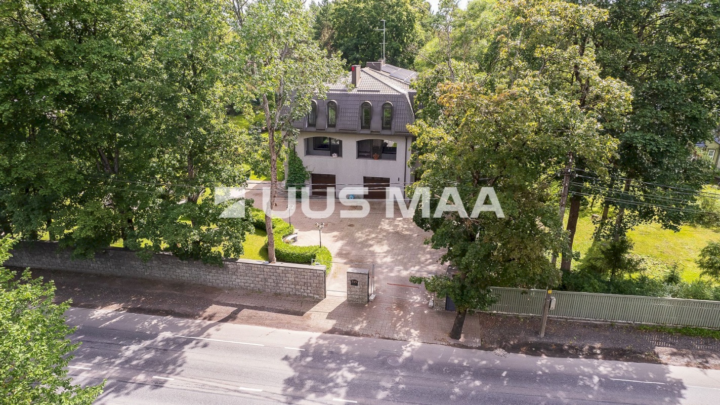 Tallinn, Nõmme linnaosa, Pärnu mnt 245