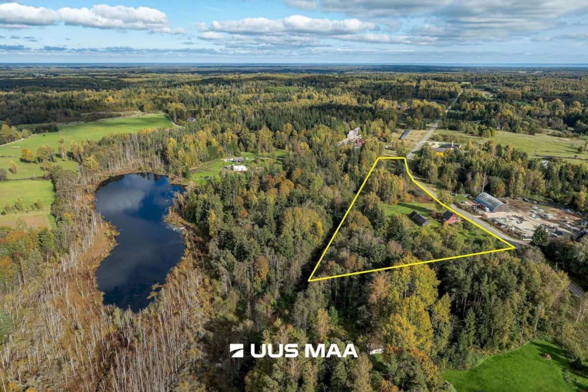 Viljandi vald, Holstre küla, Mõnnaste tee 3