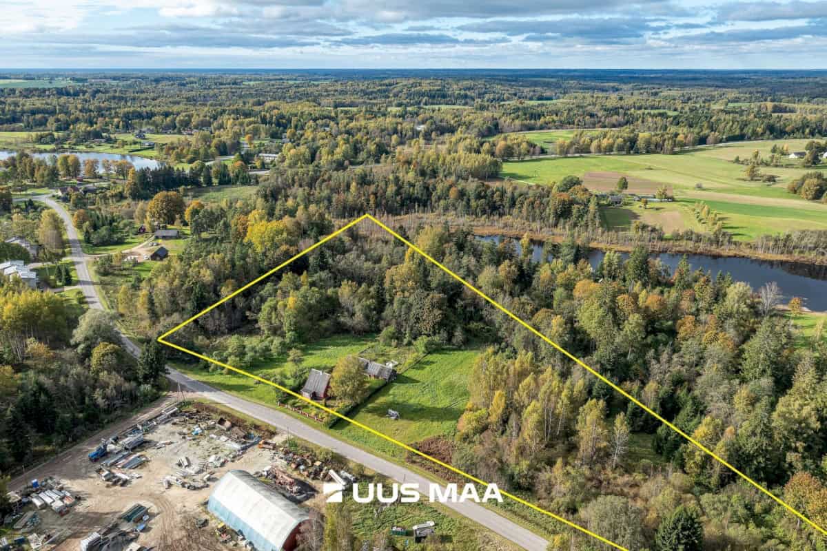 Viljandi vald, Holstre küla, Mõnnaste tee 3