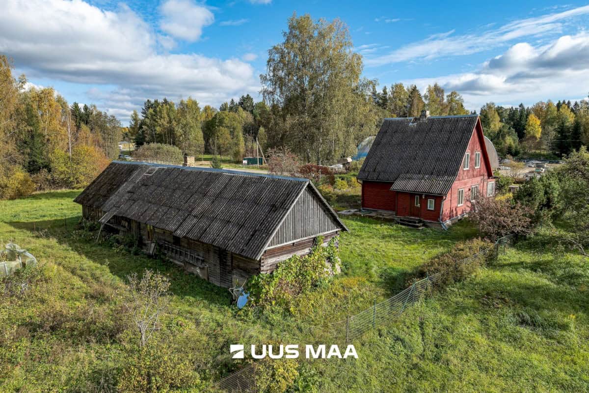 Viljandi vald, Holstre küla, Mõnnaste tee 3