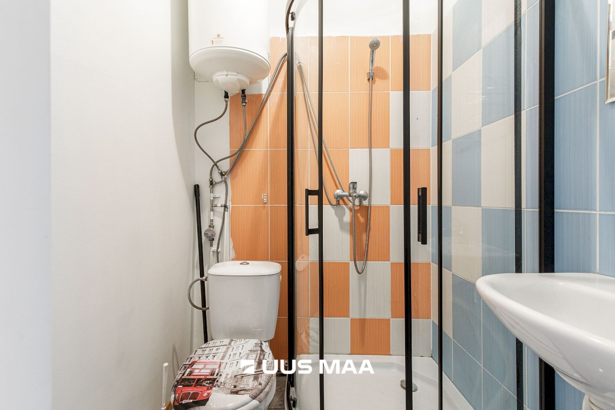 Tallinn, Nõmme linnaosa, Valdeku tn 105