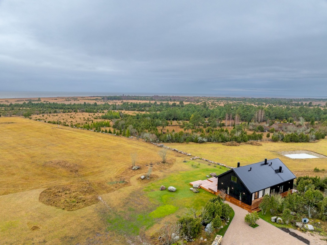 Saaremaa vald, Suure-Rootsi küla