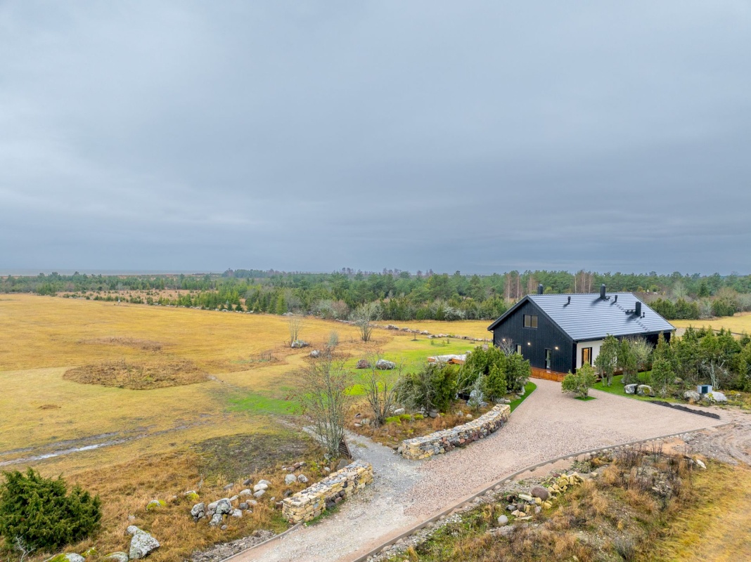 Saaremaa vald, Suure-Rootsi küla