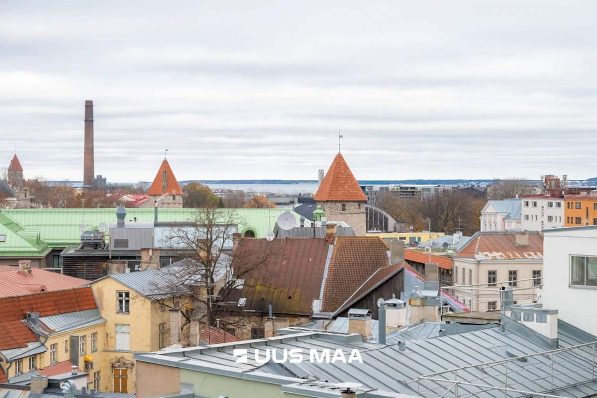 Tallinn, Kesklinna linnaosa, Vanalinn, Väike-Karja 9