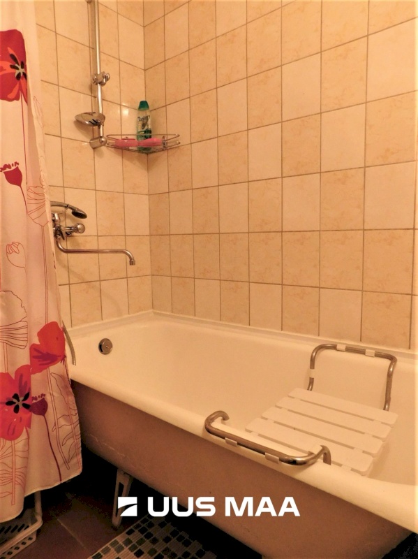 Jõhvi vald, Jõhvi linn, Narva mnt 40