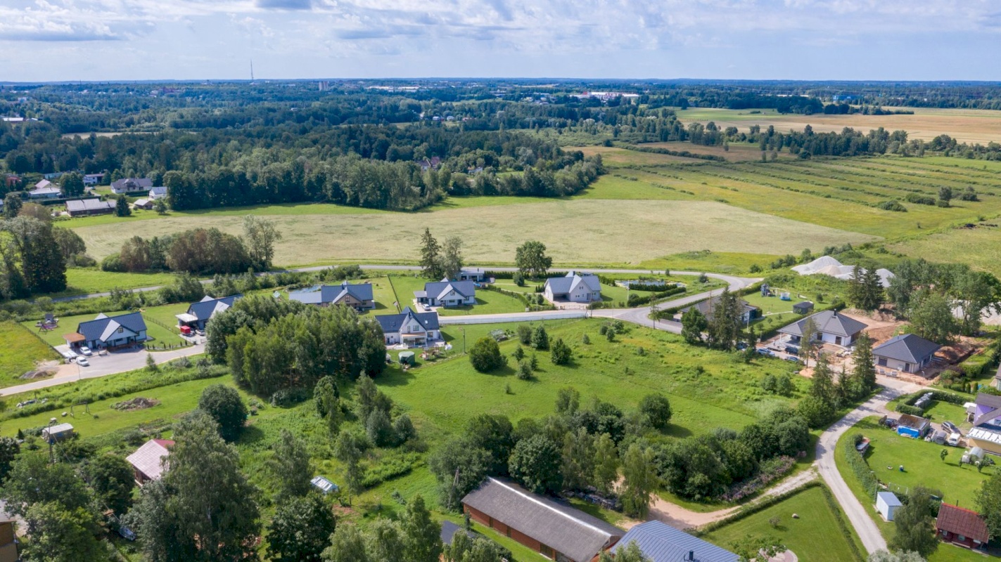 Tartu vald, Vahi alevik, Väike-Nõmme 4