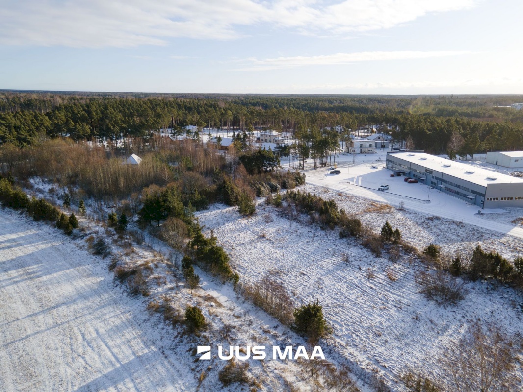 Saaremaa vald, Sikassaare küla, Põlluvälja tee 15